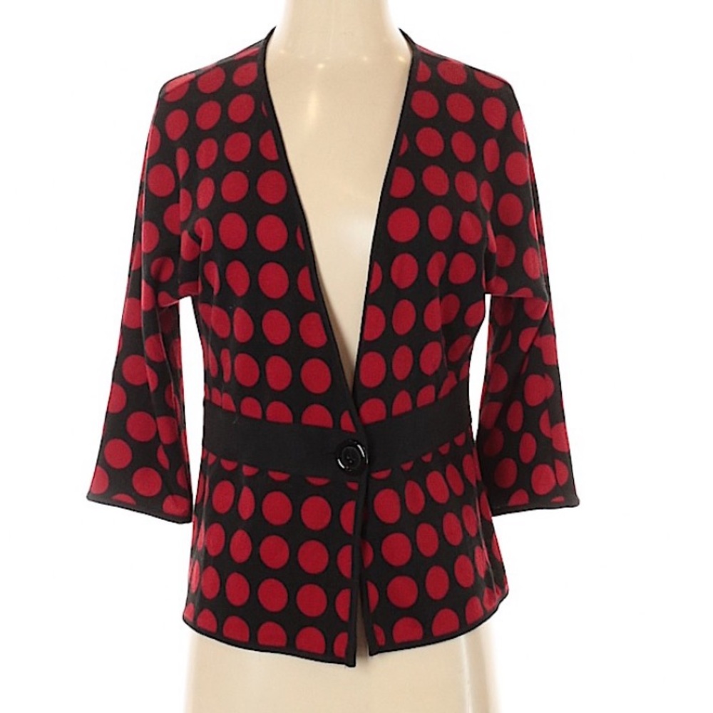Sara Campbell red & black polka dot V-neck 3/4 sleeve single button cardigan.
